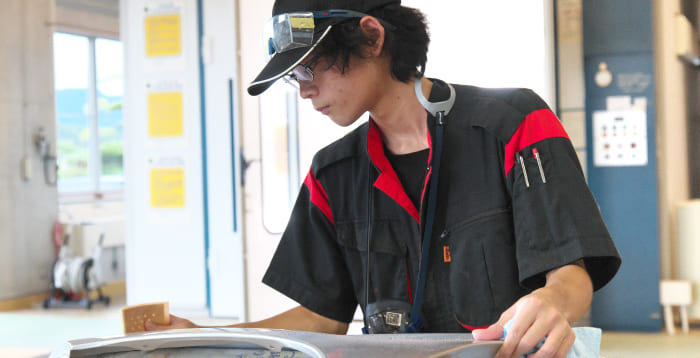 佐世保校 自動車塗装科授業風景