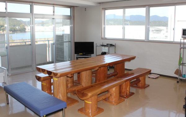 光友寮 ラウンジ